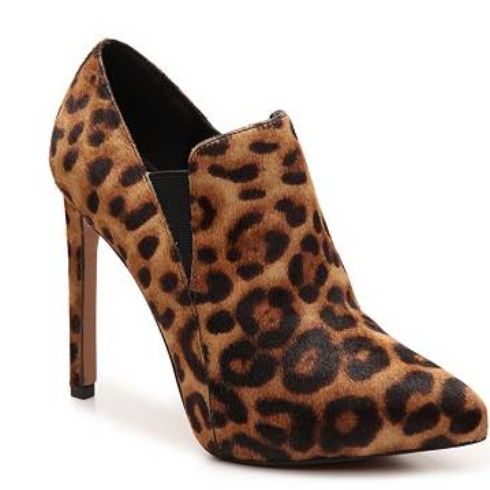New Nine West Leandra boot